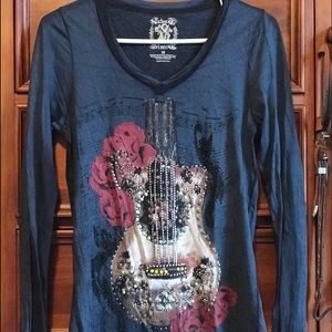 Velvet Stone top from the Buckle. Size Med